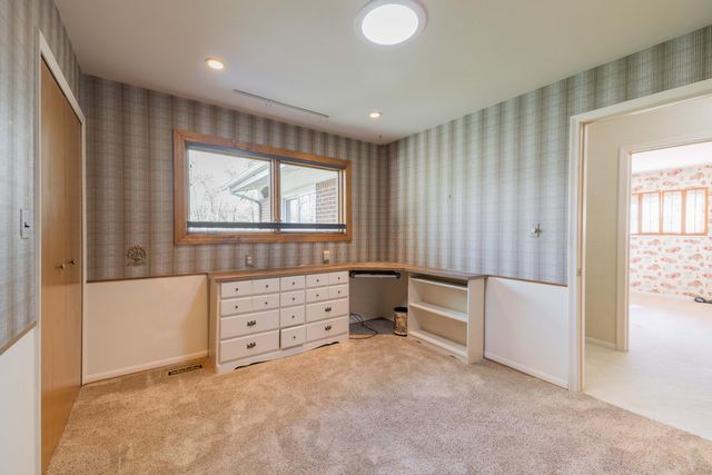 8480 Hampton, Grosse Ile Twp, MI 48138