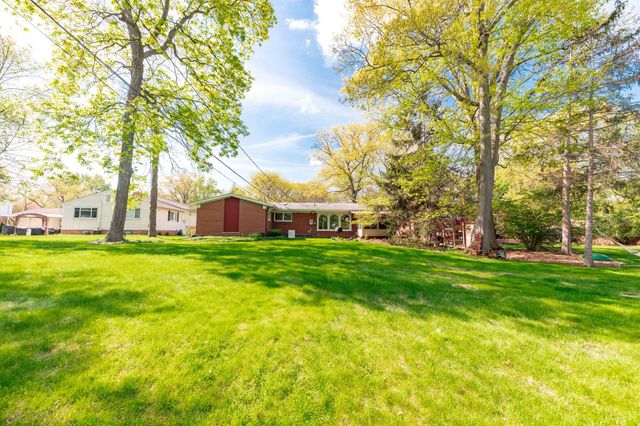 8480 Hampton, Grosse Ile Twp, MI 48138