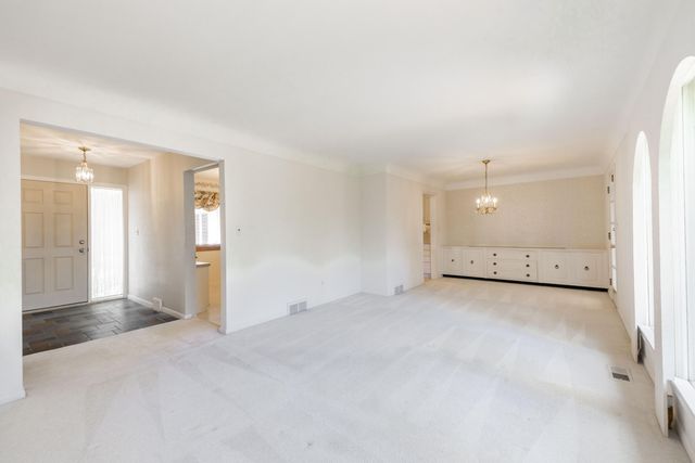 8480 Hampton, Grosse Ile Twp, MI 48138