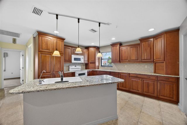 442 MACEDONIA DRIVE, Punta Gorda, FL 33950