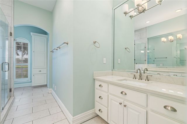 25 Great Lakes Dr, Corpus Christi, TX 78413