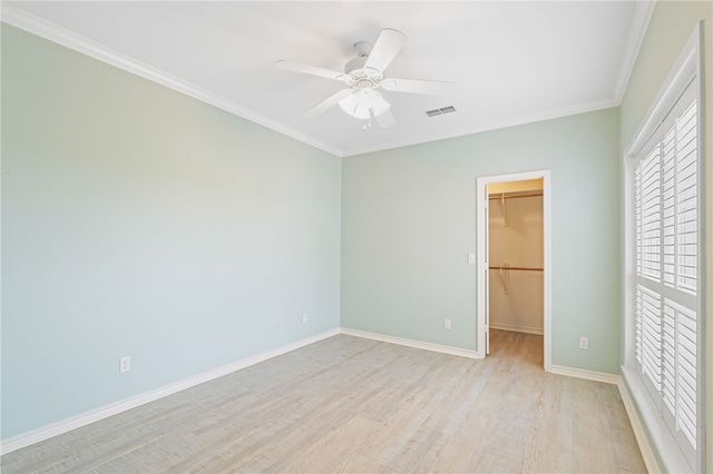25 Great Lakes Dr, Corpus Christi, TX 78413