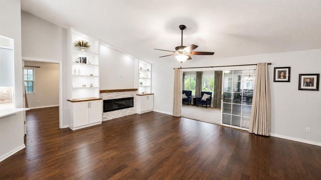 6441 SILVER OAKS DRIVE, Zephyrhills, FL 33542