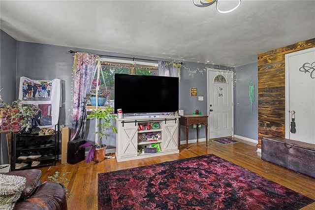 4 1st Street, Medway, OH 45341