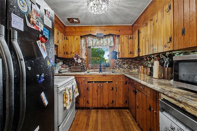 4 1st Street, Medway, OH 45341