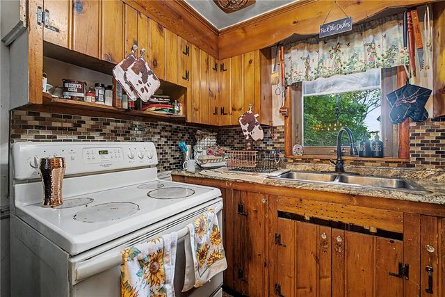 4 1st Street, Medway, OH 45341