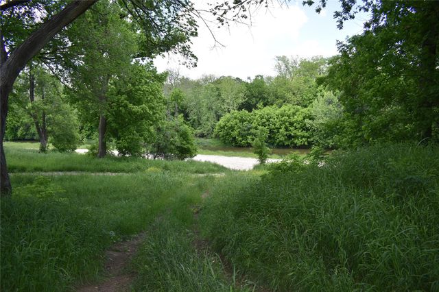 194 Gabriel Meadows DR, Hutto, TX 78634