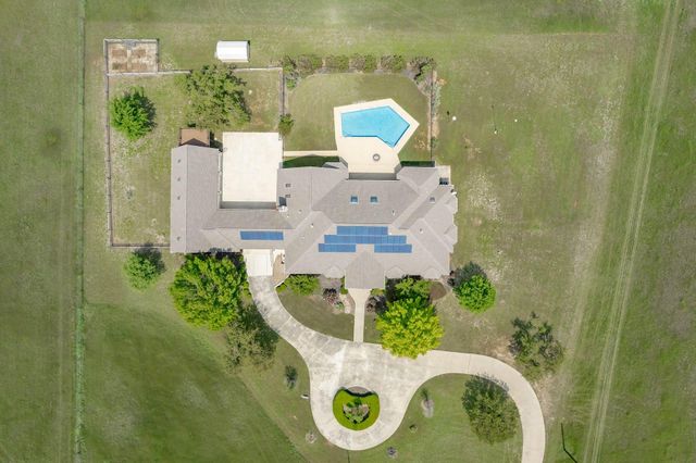 194 Gabriel Meadows DR, Hutto, TX 78634