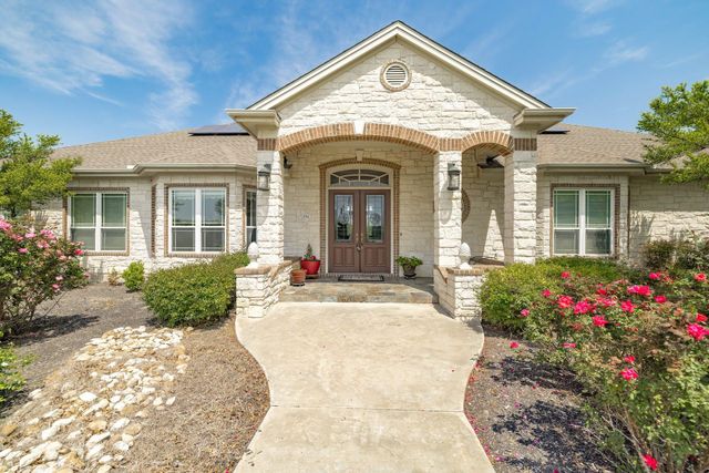 194 Gabriel Meadows DR, Hutto, TX 78634