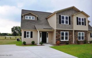2204 Sweet Bay Drive A, Greenville, NC 27834