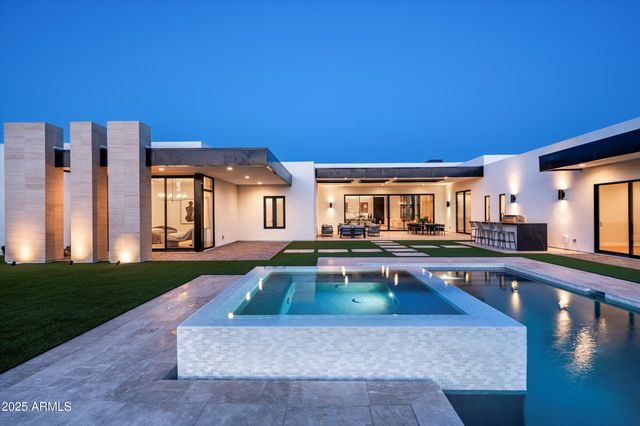 10220 N 66TH Street, Paradise Valley, AZ 85253