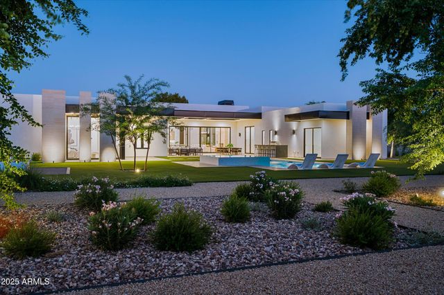 10220 N 66TH Street, Paradise Valley, AZ 85253