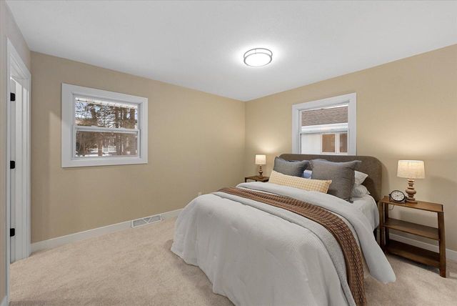 1543 Wilson AVENUE, Port Washington, WI 53074