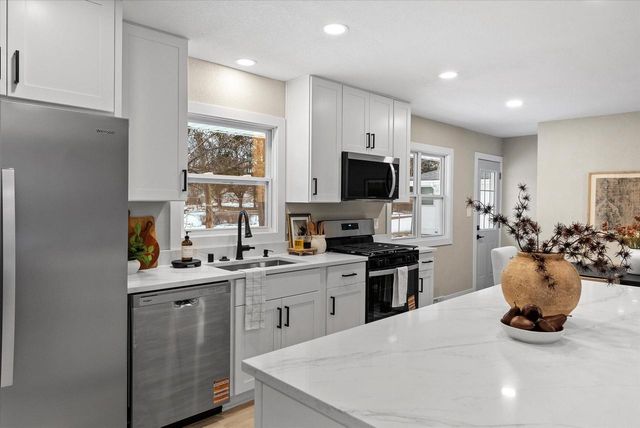 1543 Wilson AVENUE, Port Washington, WI 53074