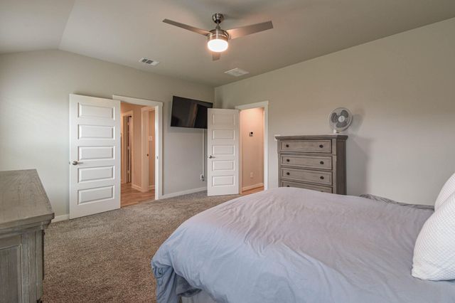 13009 Oleander Bay Lane, Texas City, TX 77568