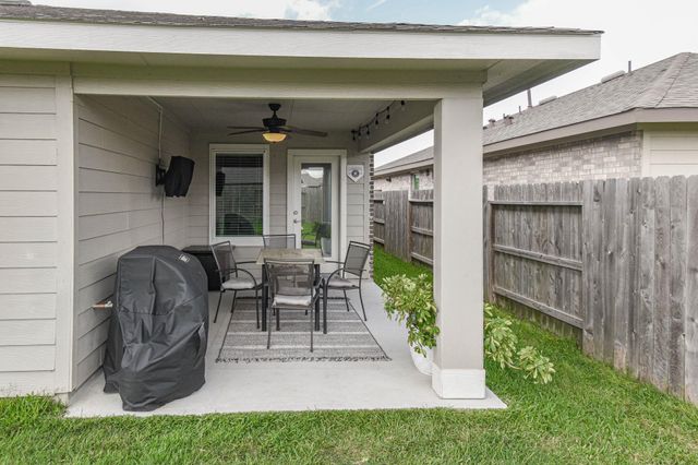 13009 Oleander Bay Lane, Texas City, TX 77568