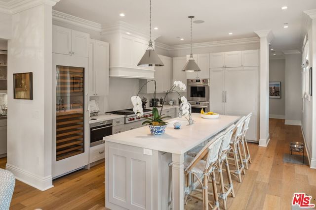 401 Ocean Avenue 2, Santa Monica, CA 90402