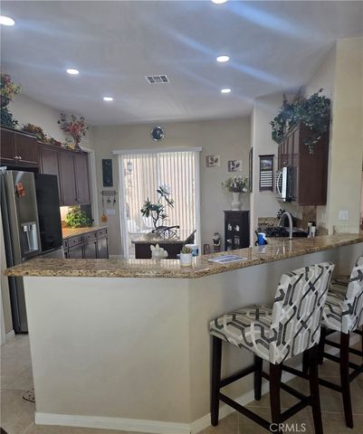 10373 Darby, Apple Valley, CA 92308