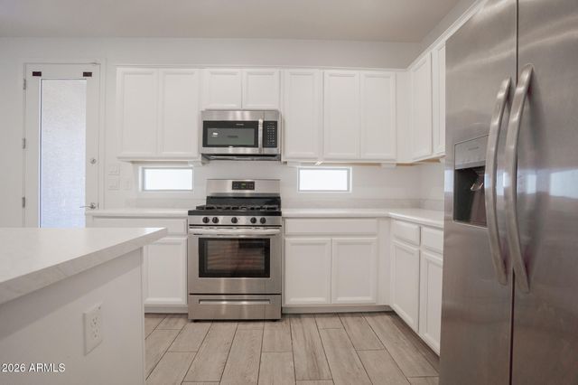 3719 S 63RD Drive, Phoenix, AZ 85043