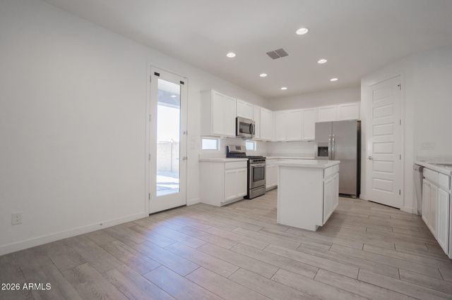 3719 S 63RD Drive, Phoenix, AZ 85043