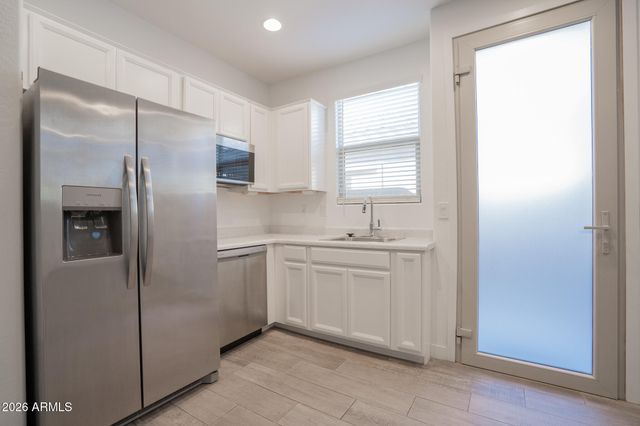 3719 S 63RD Drive, Phoenix, AZ 85043