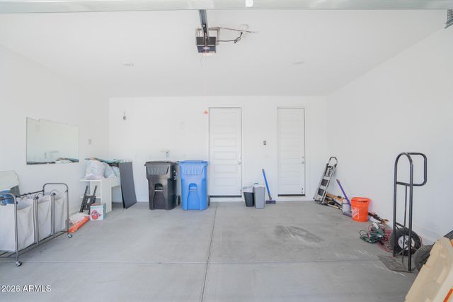 3719 S 63RD Drive, Phoenix, AZ 85043