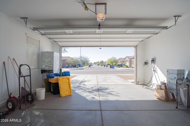 3719 S 63RD Drive, Phoenix, AZ 85043