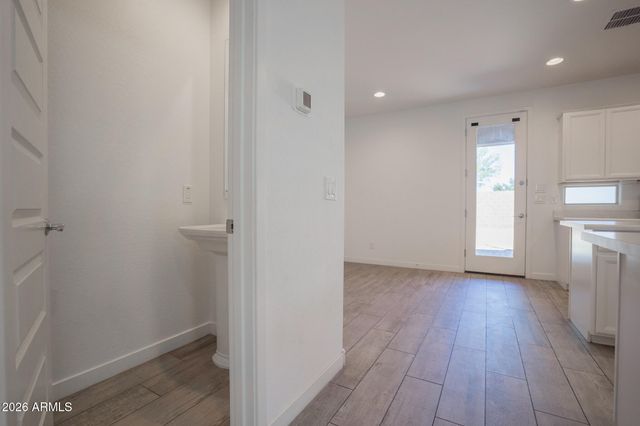 3719 S 63RD Drive, Phoenix, AZ 85043