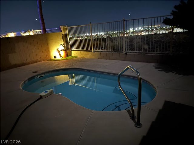 708 Leicester Street, Henderson, NV 89002