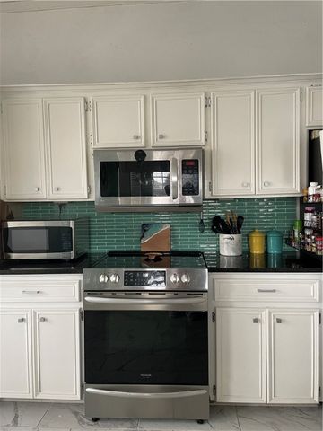 14802 Dasmarinas Dr, Corpus Christi, TX 78418