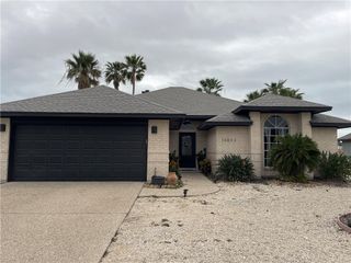 14802 Dasmarinas Dr, Corpus Christi, TX 78418