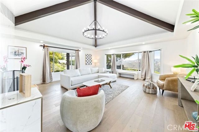 2199 Summitridge Drive, Beverly Hills, CA 90210