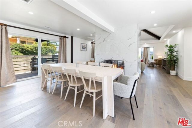 2199 Summitridge Drive, Beverly Hills, CA 90210