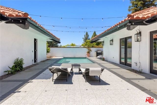 2199 Summitridge Drive, Beverly Hills, CA 90210