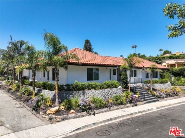 2199 Summitridge Drive, Beverly Hills, CA 90210