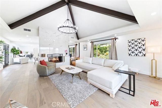 2199 Summitridge Drive, Beverly Hills, CA 90210