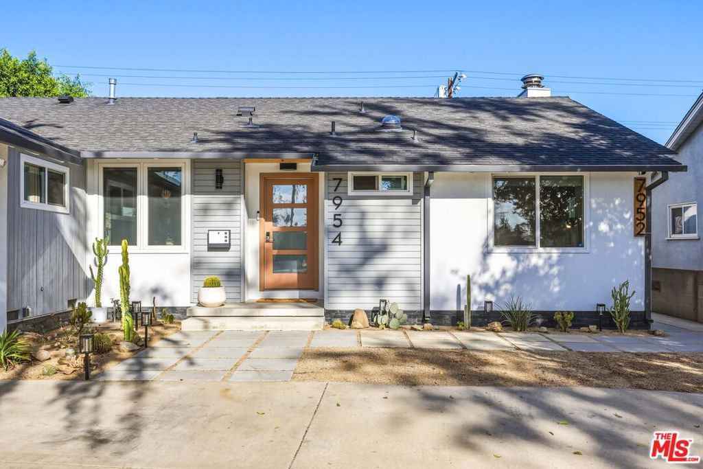 7954 Loma Verde Avenue, Los Angeles, CA 91304 — photo 3