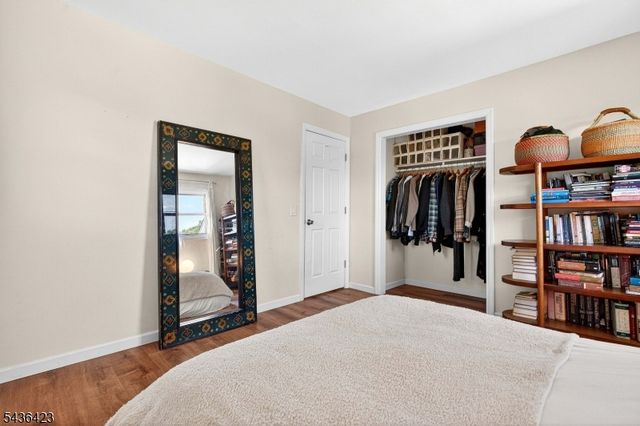 407 Saint Marks St 2, Linden City, NJ 07036