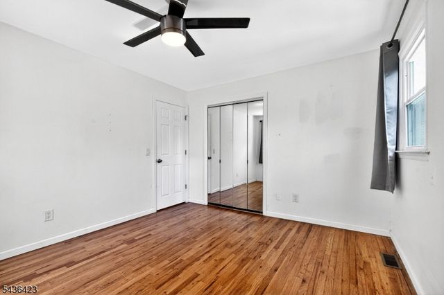 407 Saint Marks St 2, Linden City, NJ 07036
