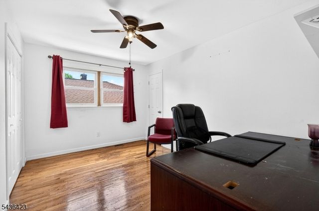 407 Saint Marks St 2, Linden City, NJ 07036