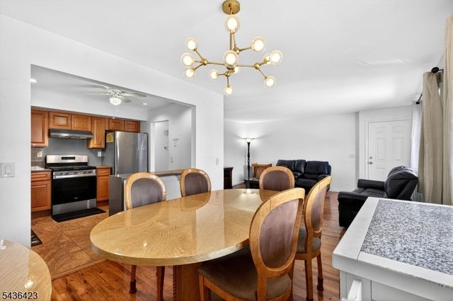 407 Saint Marks St 2, Linden City, NJ 07036