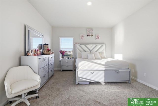 6228 Clear Creek Street, Papillion, NE 68157