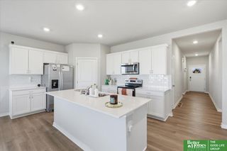 6228 Clear Creek Street, Papillion, NE 68157