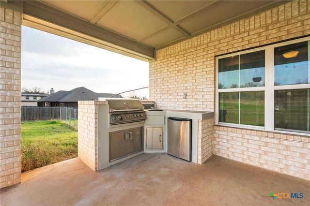 2662 Snow Road, Kempner, TX 76539