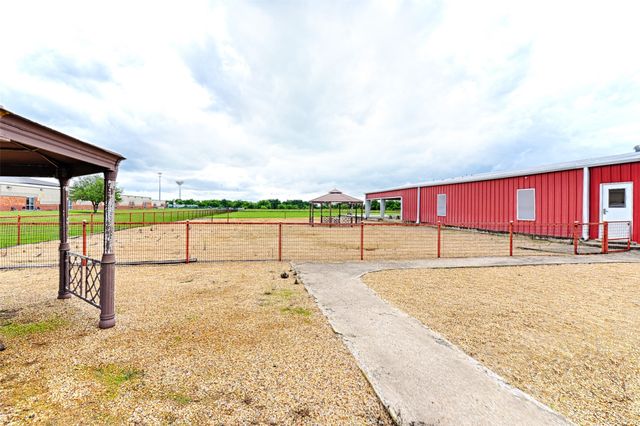 11663 W Hwy 175, Crandall, TX 75114