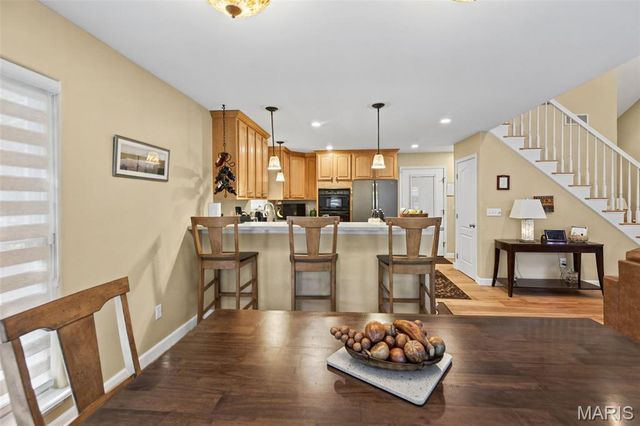 7511 Ingham Lane, Godfrey, IL 62035