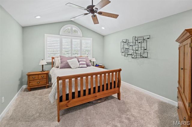 7511 Ingham Lane, Godfrey, IL 62035