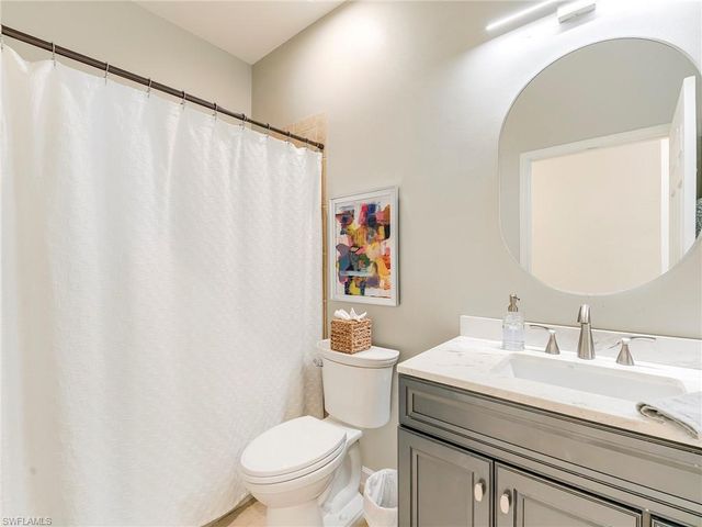 10452 Autumn Breeze DR 201, Estero, FL 34135