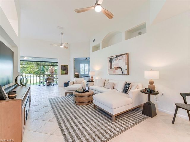 10452 Autumn Breeze DR 201, Estero, FL 34135