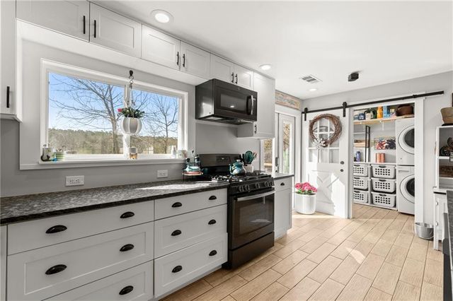38 Hightower Road, Talking Rock, GA 30175